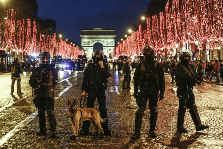 París mantiene festejos de Fin de Año