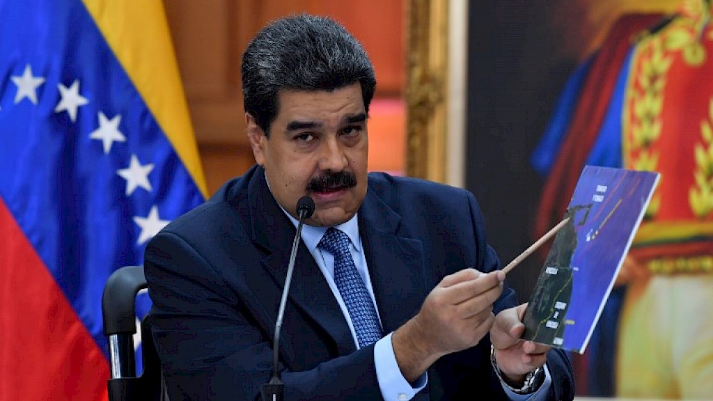 Maduro jura para nuevo mandato