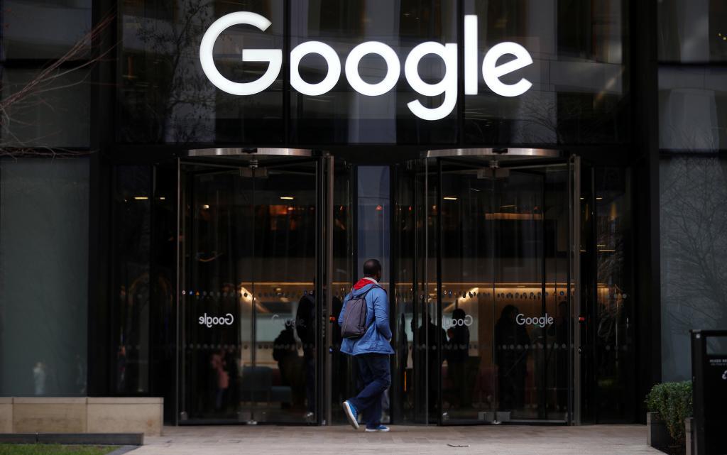 Francia multa a Google