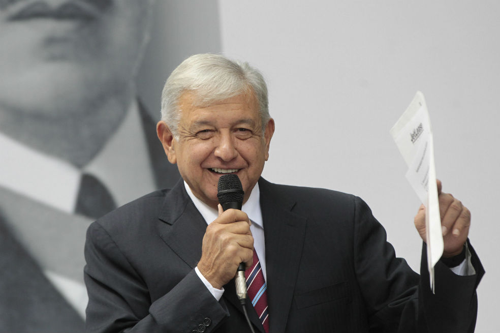 López Obrador defiende decisión de México