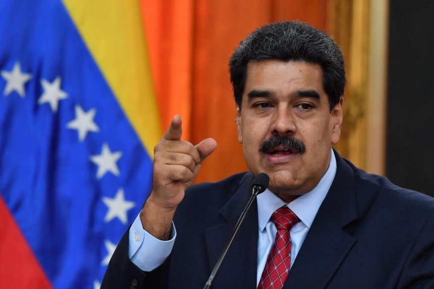 Maduro cercado por sanciones