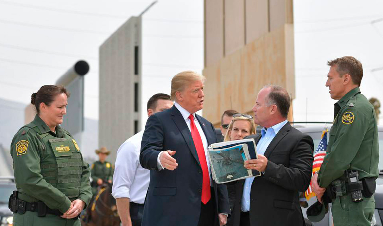 Trump va a la frontera con México