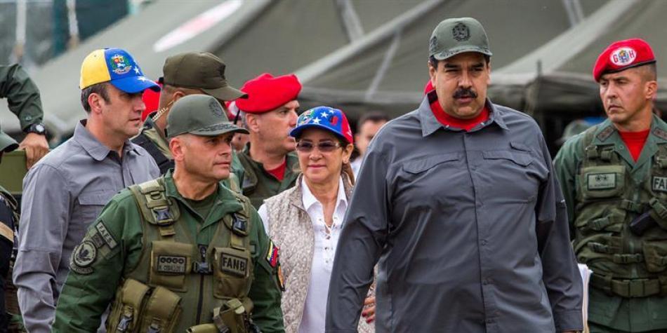 Altos mandos militares de Colombia y EEUU presionan