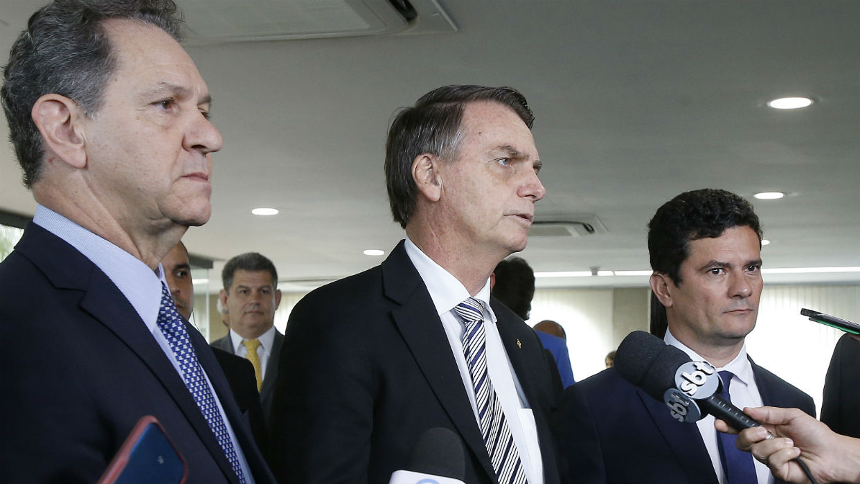 Bolsonaro lanzó reforma de jubilaciones