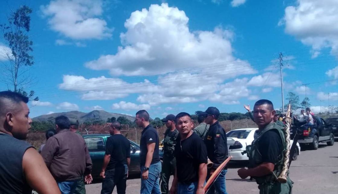 Refuerzan presencia militar en frontera venezolana con Brasil, según diputado