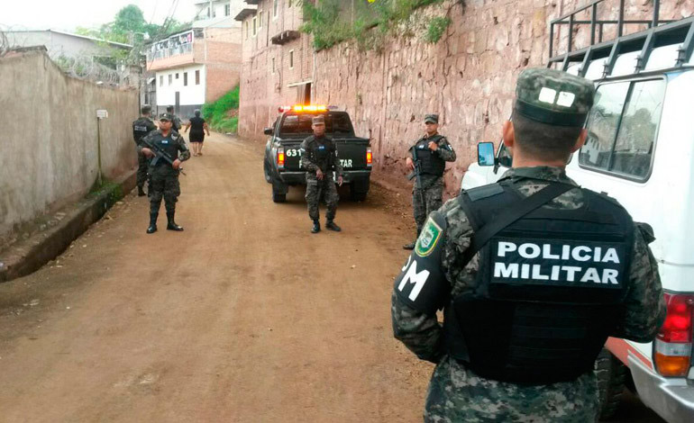 Honduras aumentará tropas militares