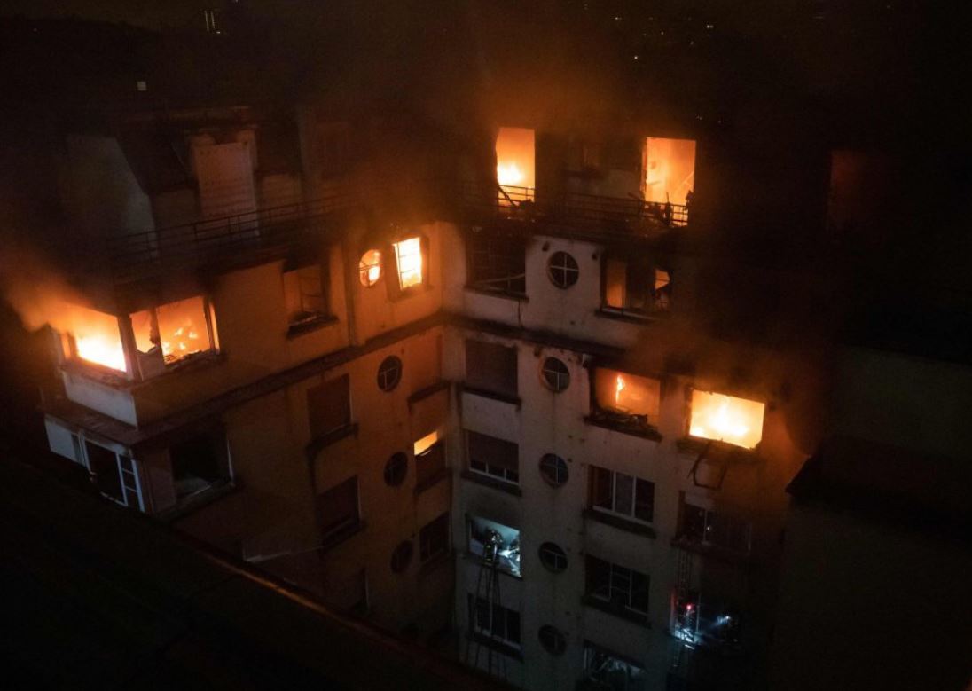 Una detenida en relación con el incendio que causó ocho muertos en París