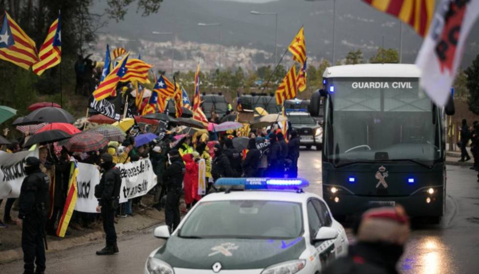 Independentistas catalanes convocan protestas