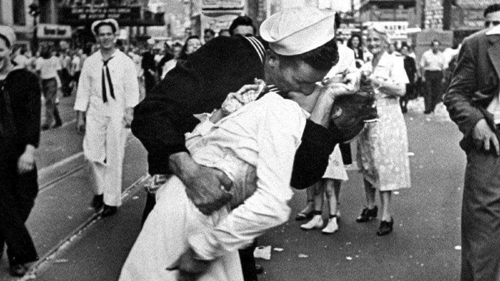 marinero beso Nueva York