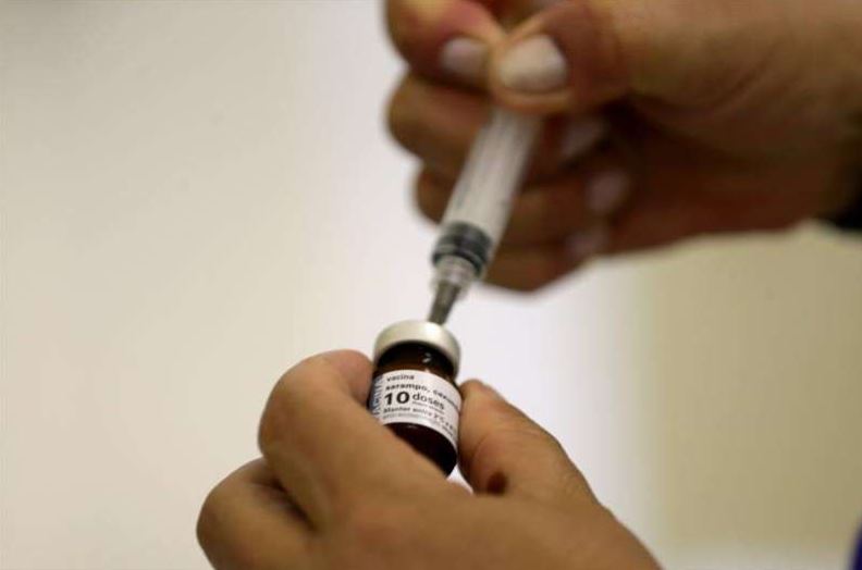 Confirman dos casos más de sarampión en familia estadounidense sin vacunas
