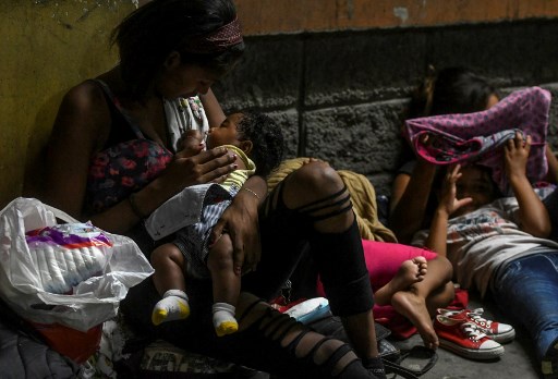 Migrantes hondureños hacia EE.UU. Foto: AFP.