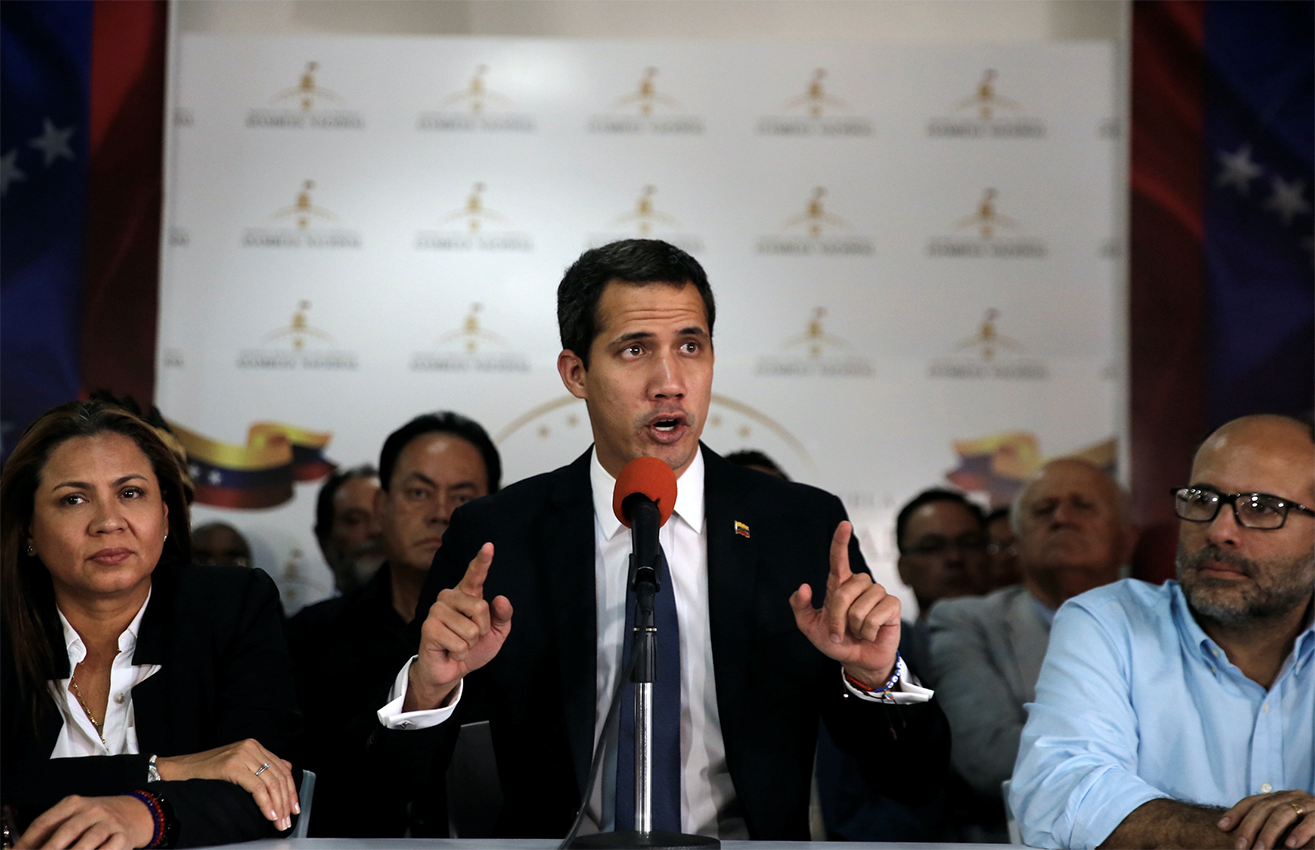 Guaidó denuncia que el oficialismo trata de cerrar el Parlamento venezolano-