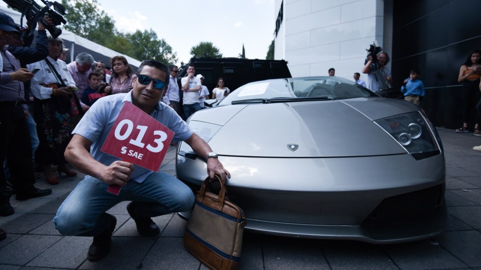 Se compra un Lamborghini Murciélago decomisado al crimen organizado