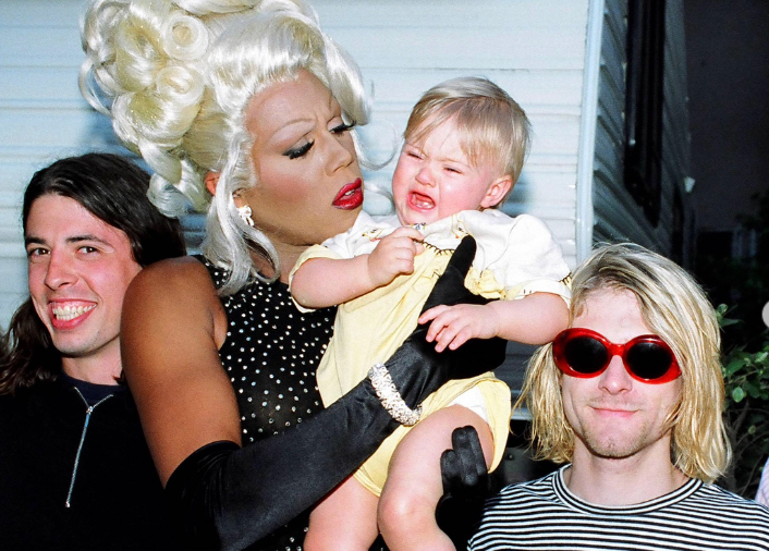 Hija de Kurt Cobain cumple la edad de su padre