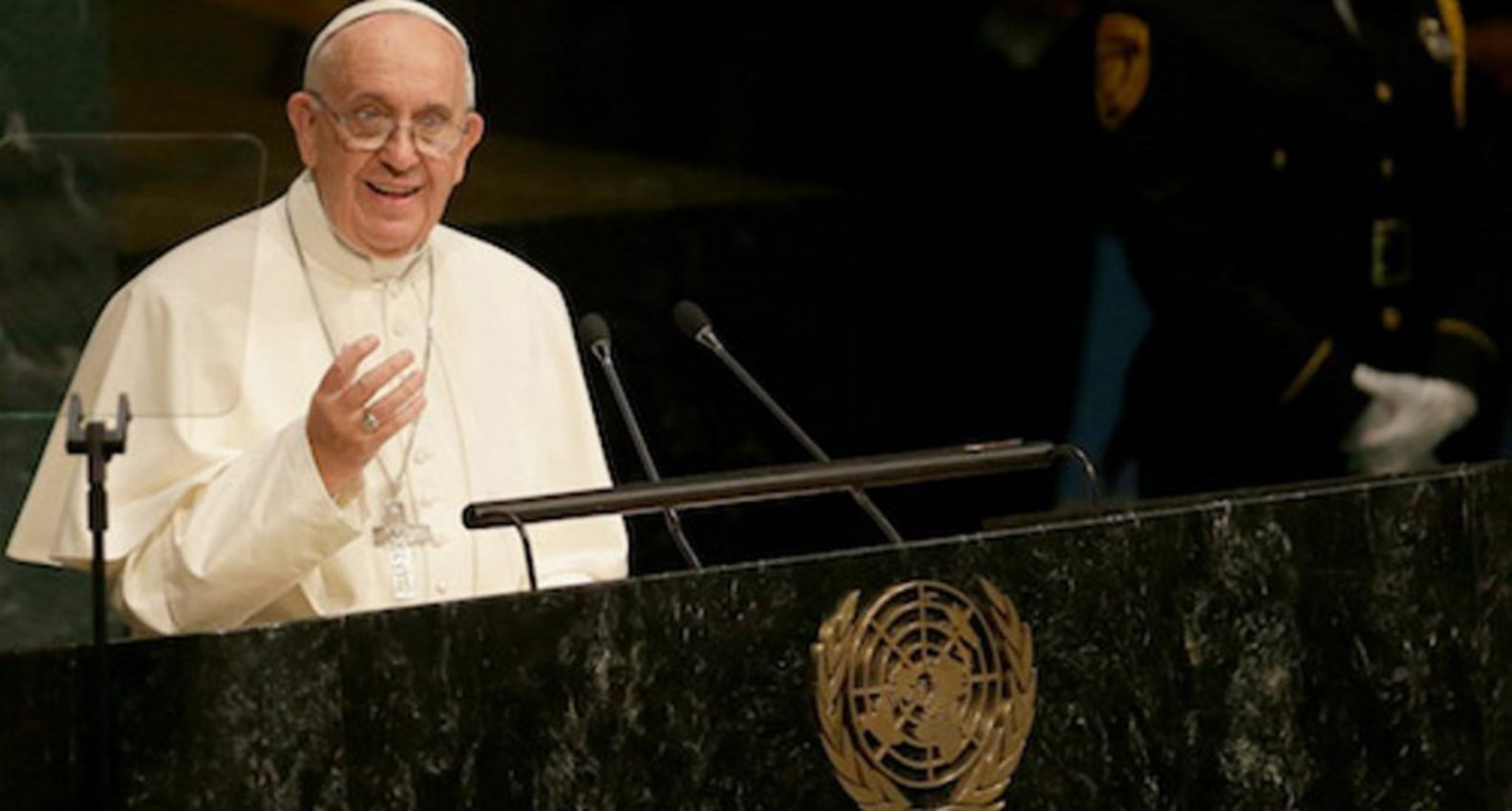 El papa pide en ONU verdadera voluntad política para atajar crisis climática
