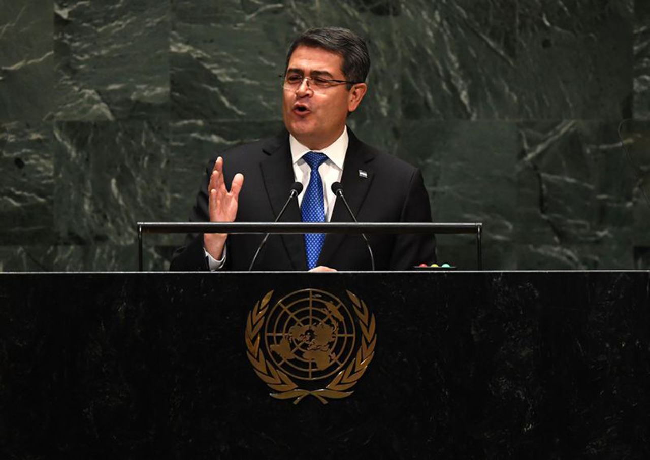 Presidente hondureño califica de "ridícula" acusación de fiscal de EEUU