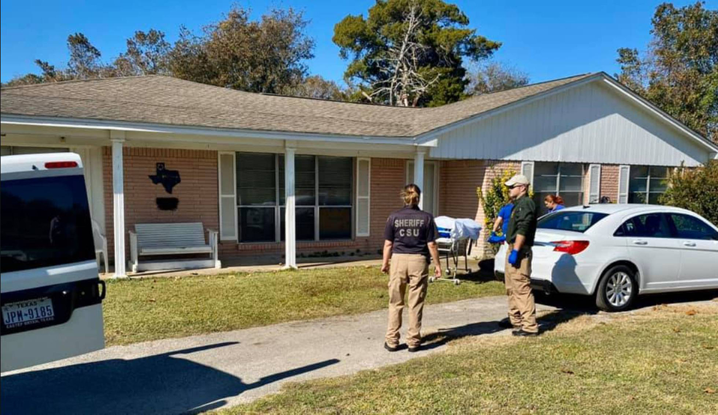 Jabalíes salvajes matan a una mujer frente a la casa donde trabajaba en Texas
