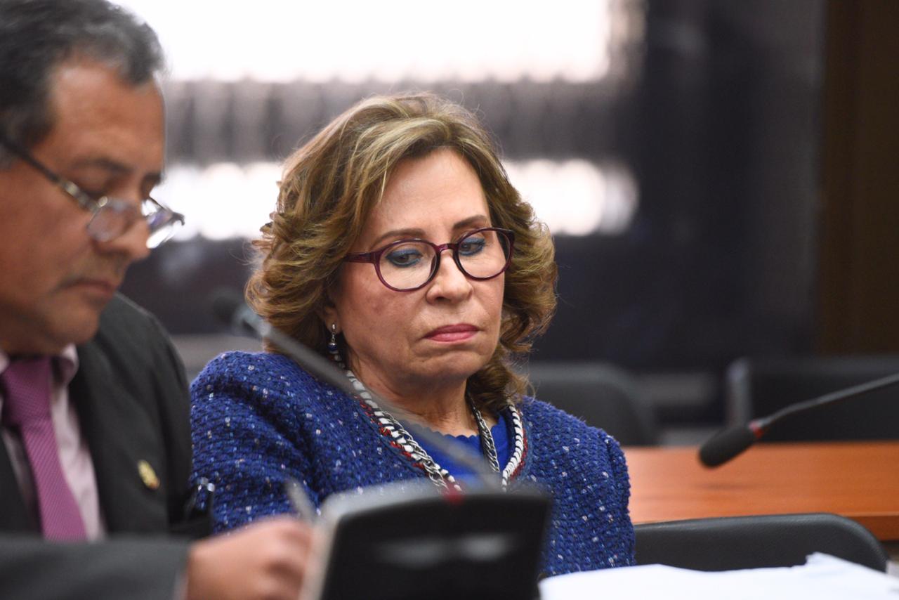Jueza rechaza petición de Sandra Torres y continúa juicio en su contra