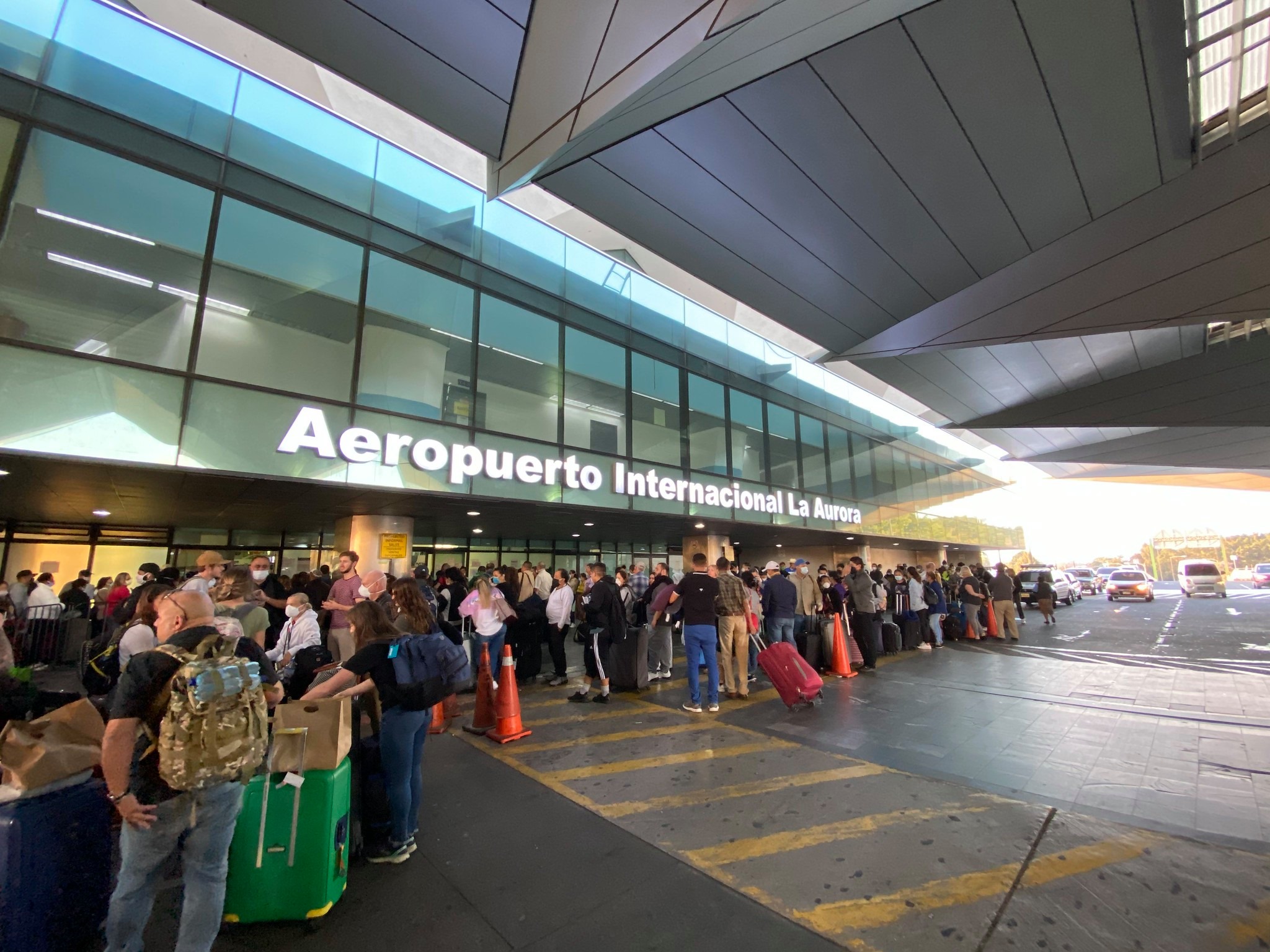 EE.UU. envía aviones para recoger a sus ciudadanos varados en guatemala
