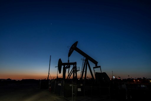 Los precios del petróleo suben debido a la tensión entre EEUU e Irán