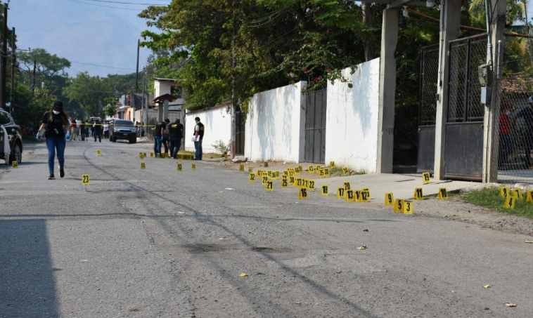 MP concluye con procesamiento de escena donde fue asesinado alcalde de Teculután