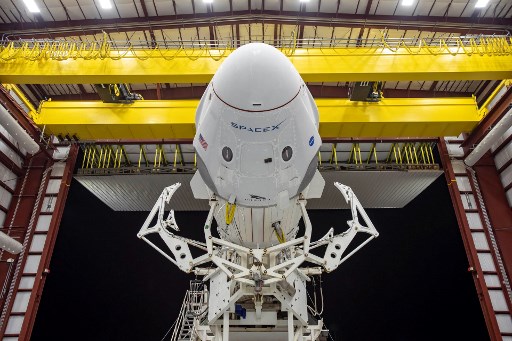 SpaceX lista para enviar astronautas al espacio por primera vez