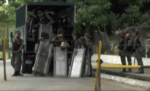 Venezuela dice que frustró "invasión" por mar y mató a "8 mercenarios"