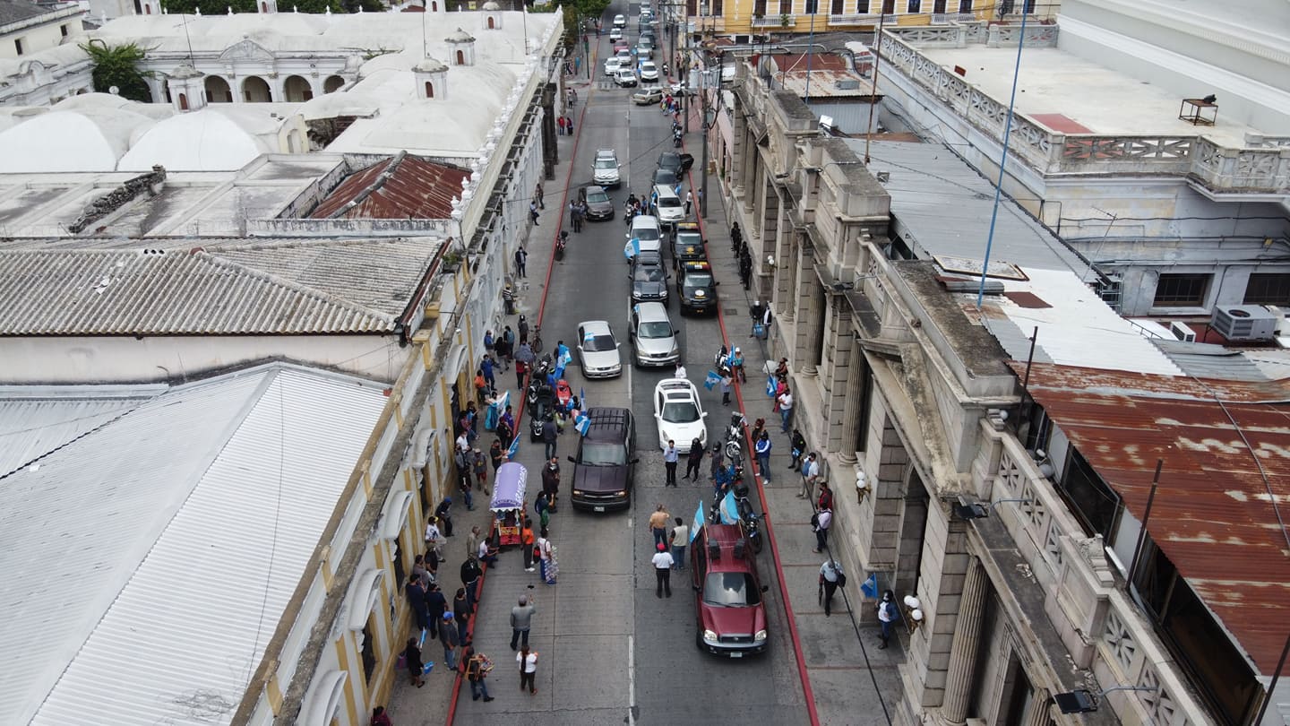 Gobierno se pronuncia tras protestas contra medidas por emergencia del coronavirus