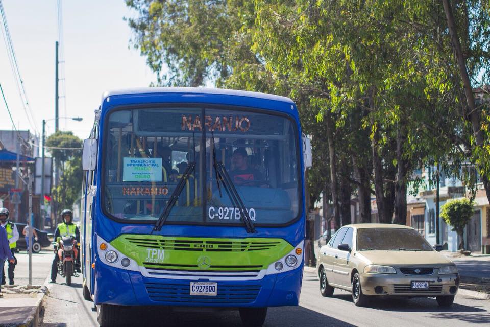 Buses en Mixco