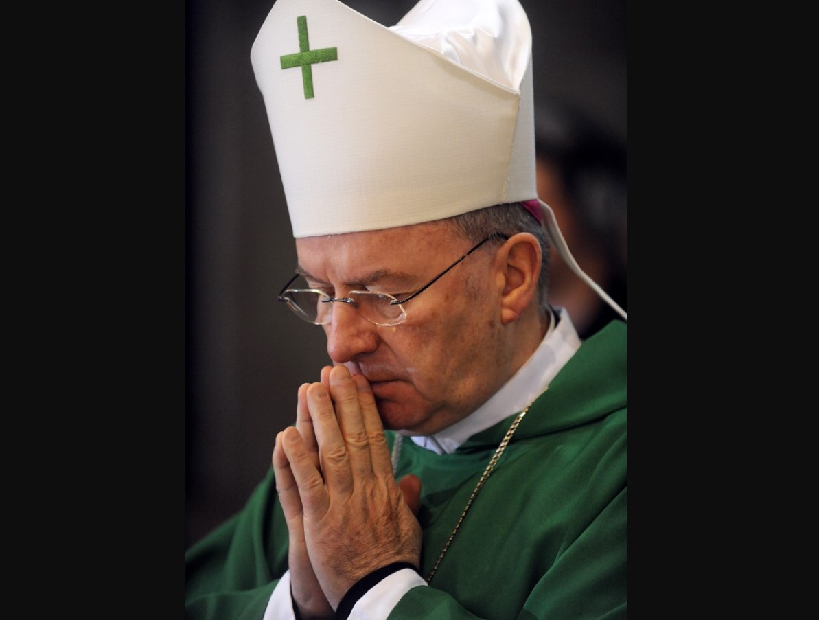 Monseñor Luigi Ventura, exnuncio del Vaticano