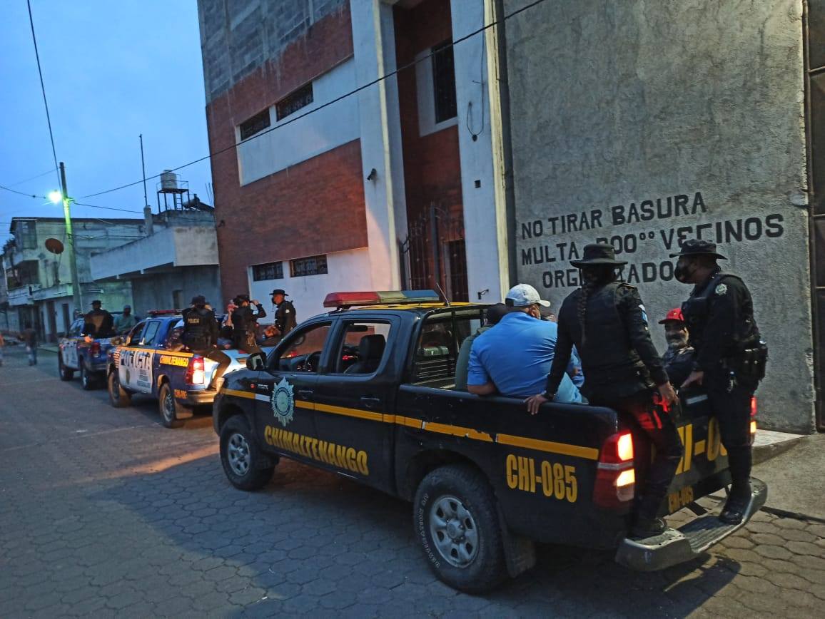 capturados por fiesta clandestina en Chimaltenango