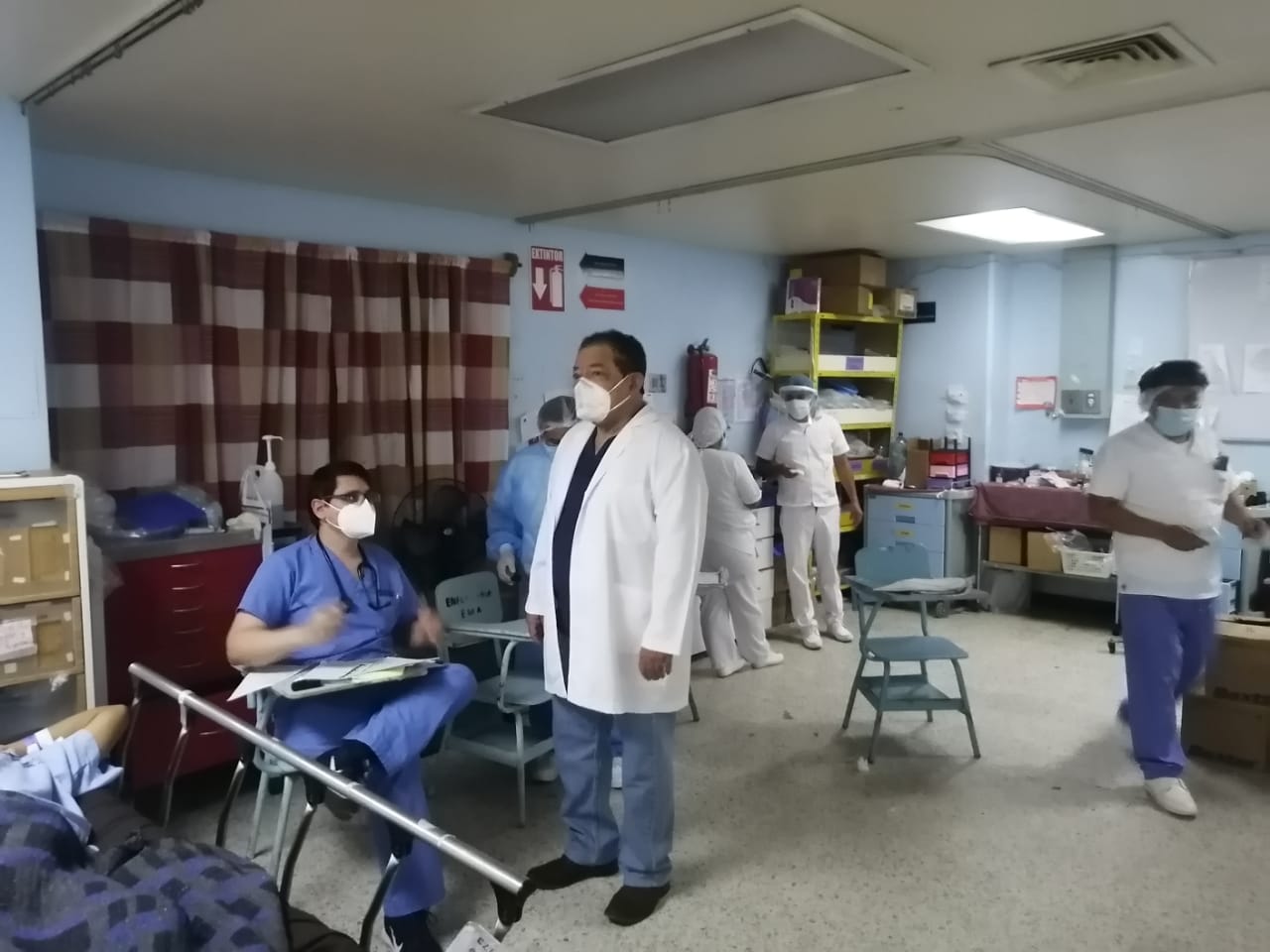 atención de pacientes con Covid-19 en hospital general San Juan de Dios