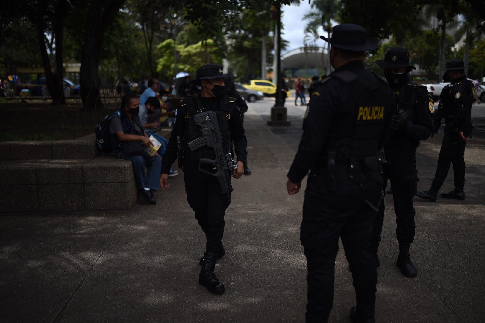 operativos en el parque central para expulsar a centroamericanos