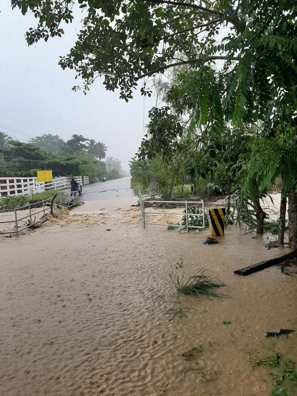 río Motagua se desborda en Izabal
