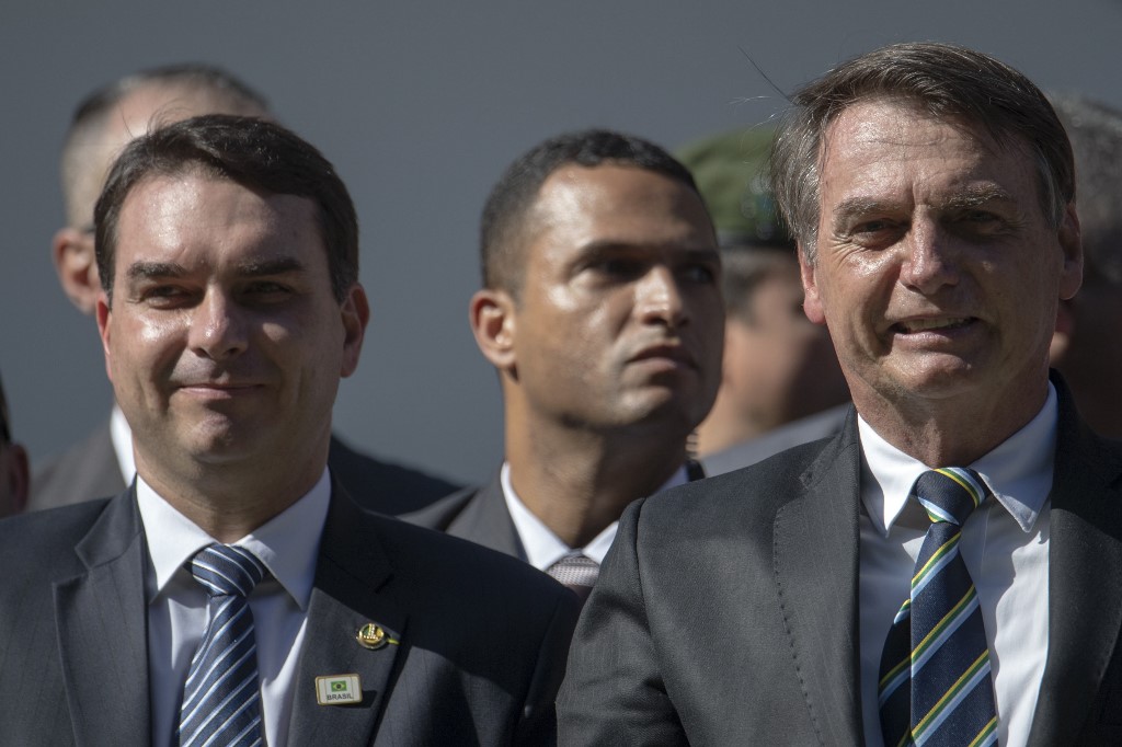 Flávio y Jair Bolsonaro