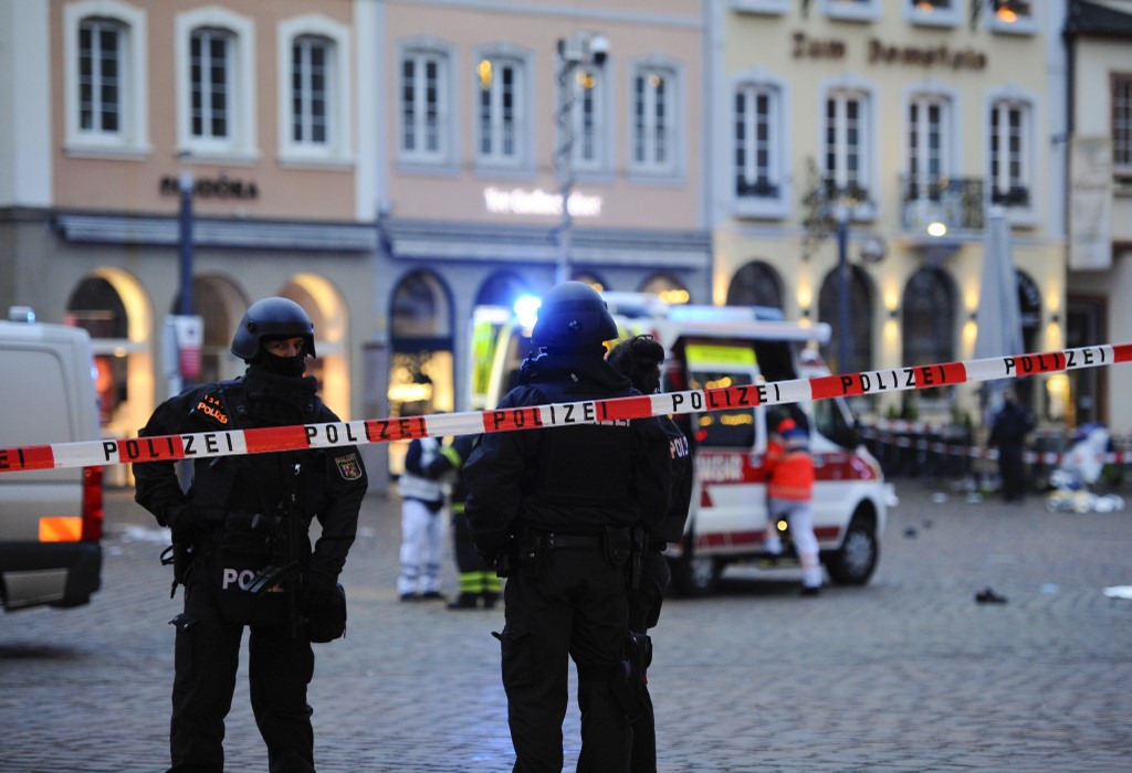 Conductor atropella a varias personas en Trier, Alemania