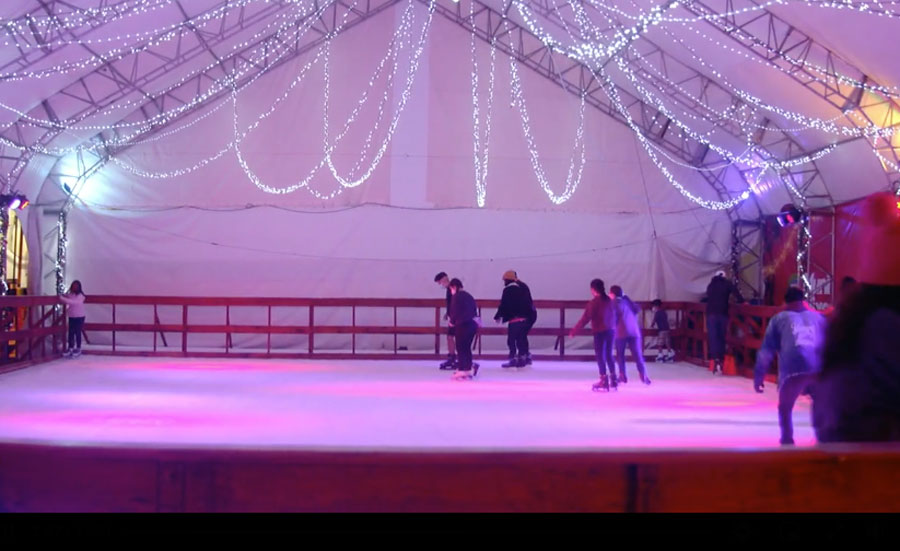 Pista de patinaje sobre hielo en Mixco