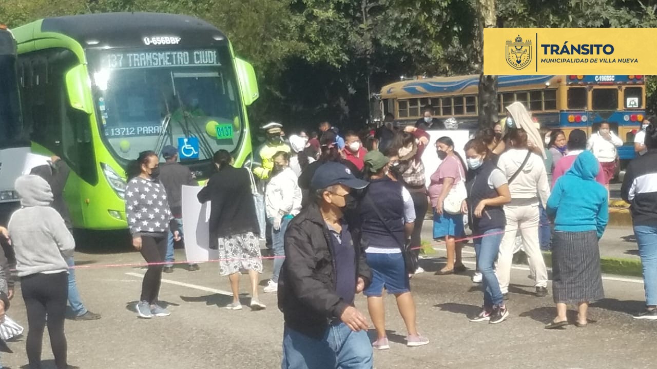 manifestación en bulevar Cenma