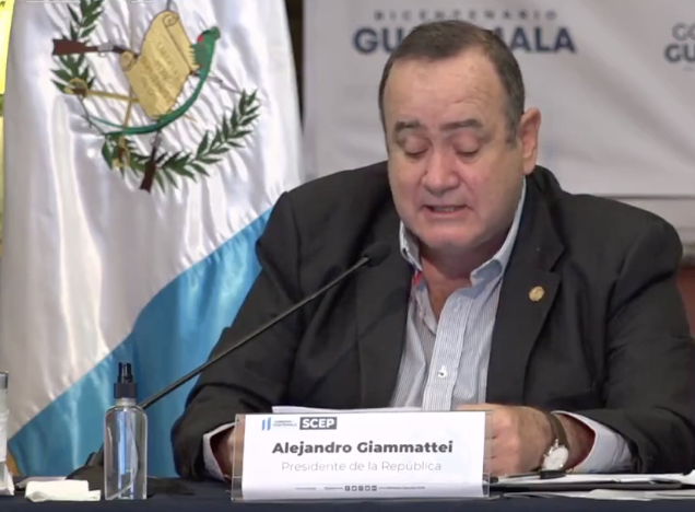 presidente Alejandro Giammattei en reunión del Conadur