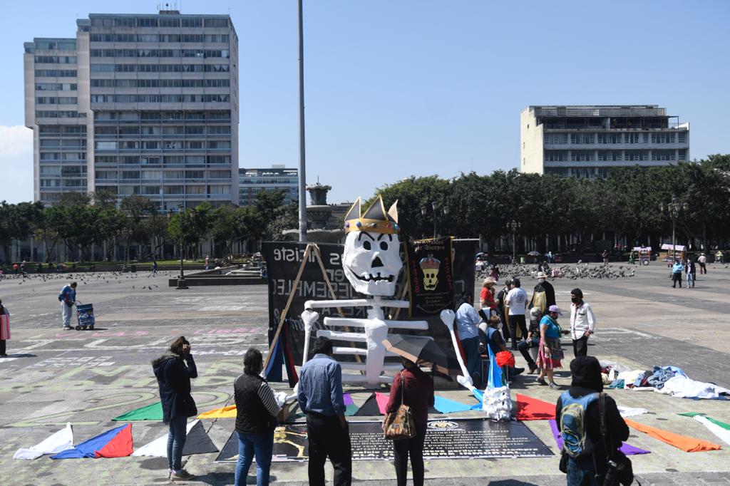 Huelga de Dolores 2021, plaza de la Constitución, 100 años de La Chalana