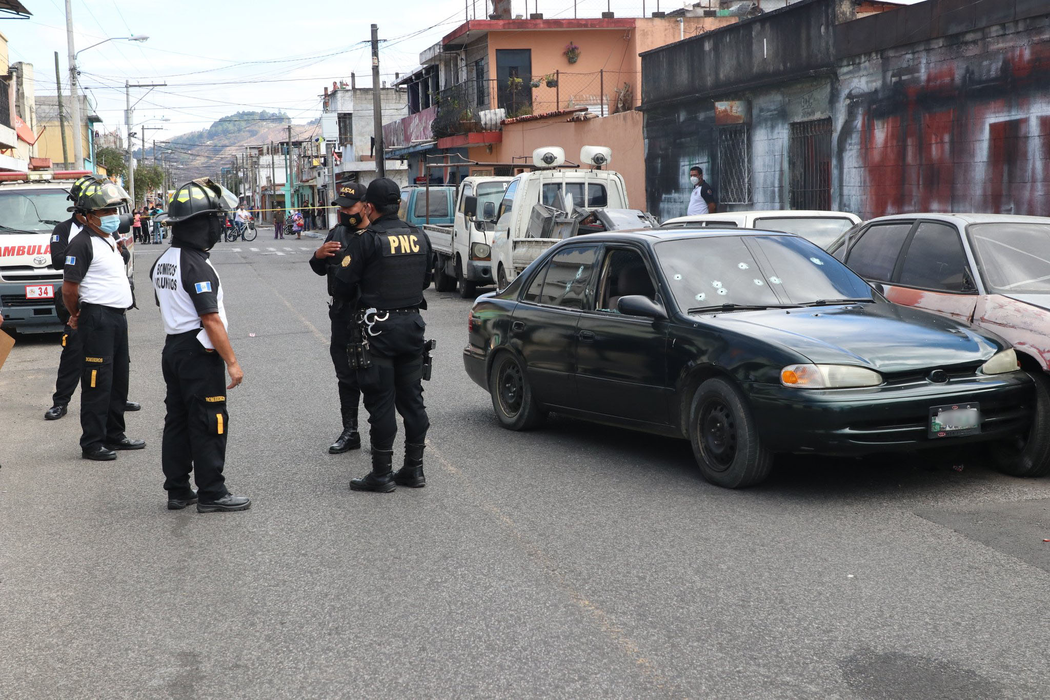 Tres hombres mueren por ataque armado en zona 6