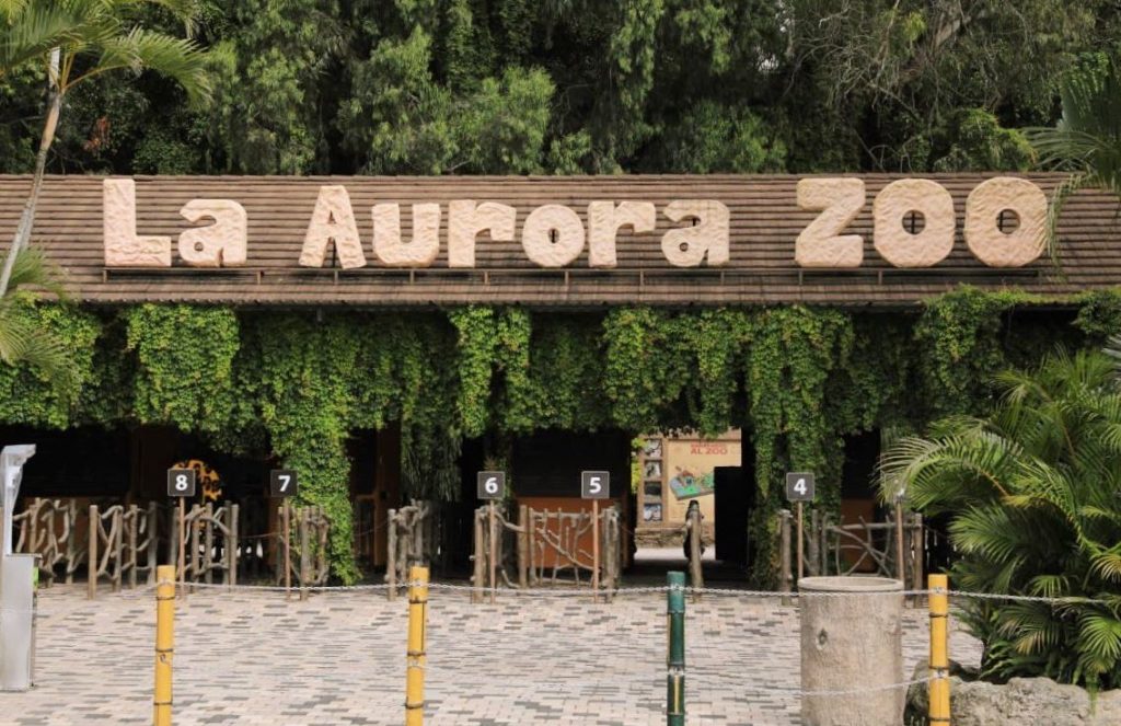 Zoologico La Aurora
