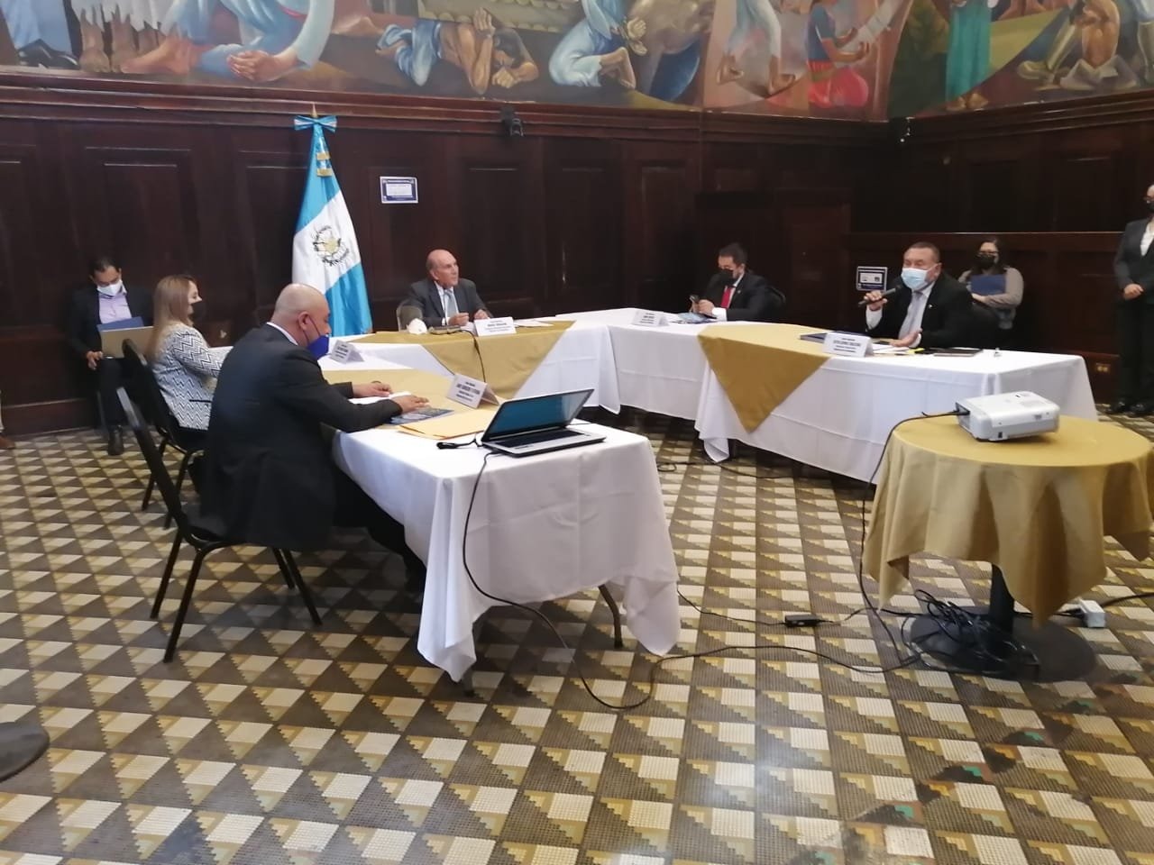 reunión de la comisión pesquisidora contra magistrados de Corte de Constitucionalidad