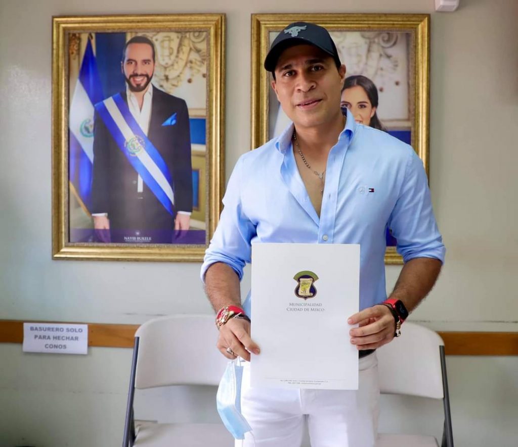 alcalde de Mixco, Neto Bran, pide vacunas a El Salvador