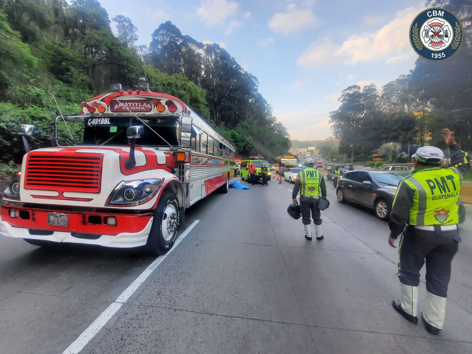 Motorista muere tras colisión en ruta al Pacífico