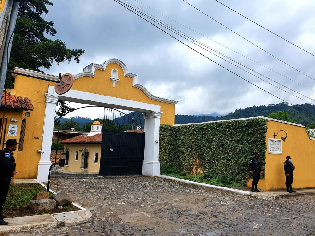 MP entrega a la Senabed la vivienda en Antigua Guatemala vinculada con hallazgo de Q122 millones