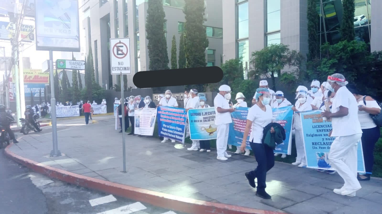 manifestación de salubristas en zona 10