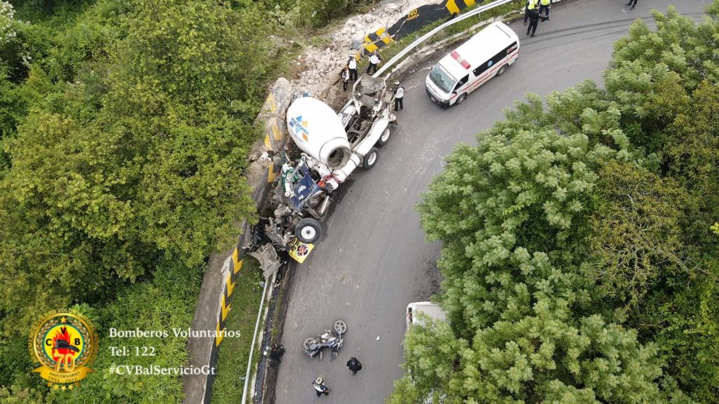 accidente de tránsito en ruta a San Pedro Ayampuc