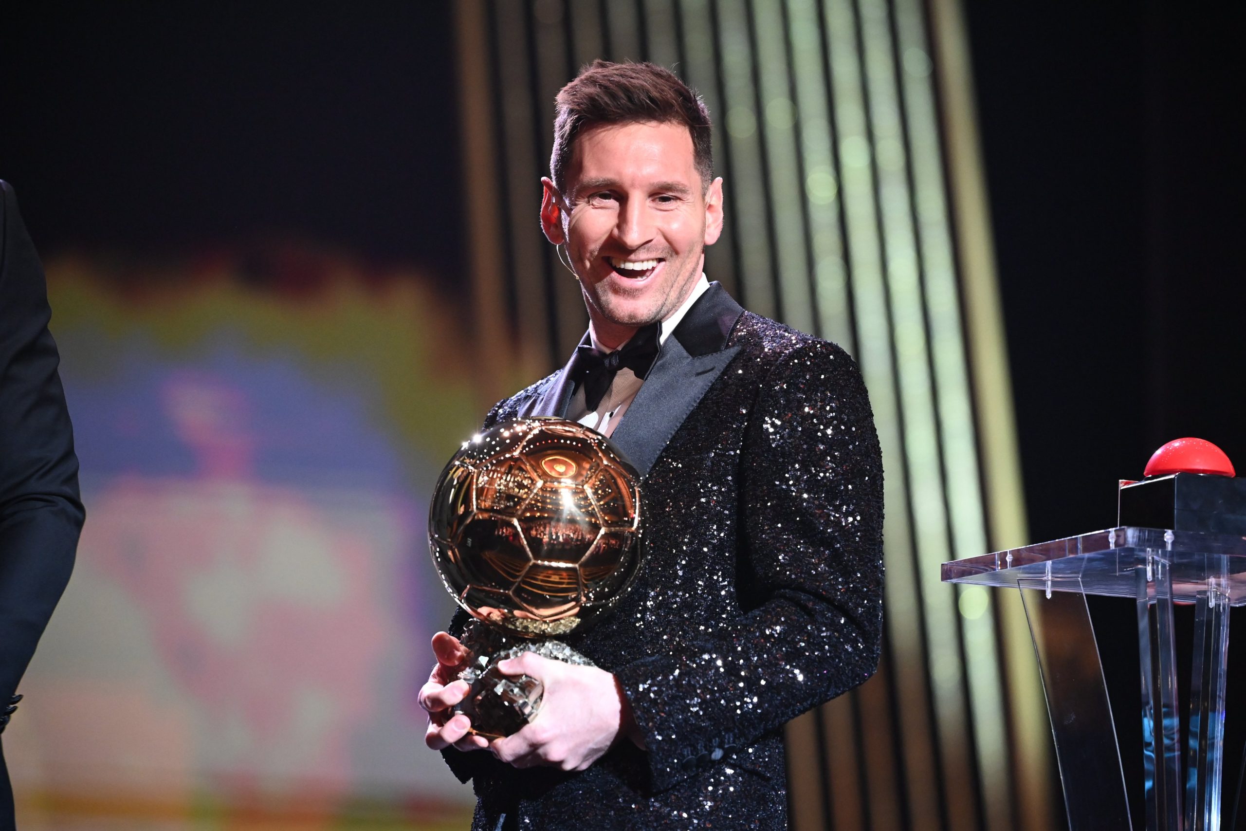 Lionel Messi gana el Balón de Oro 2021 – Telemundo Miami (51)