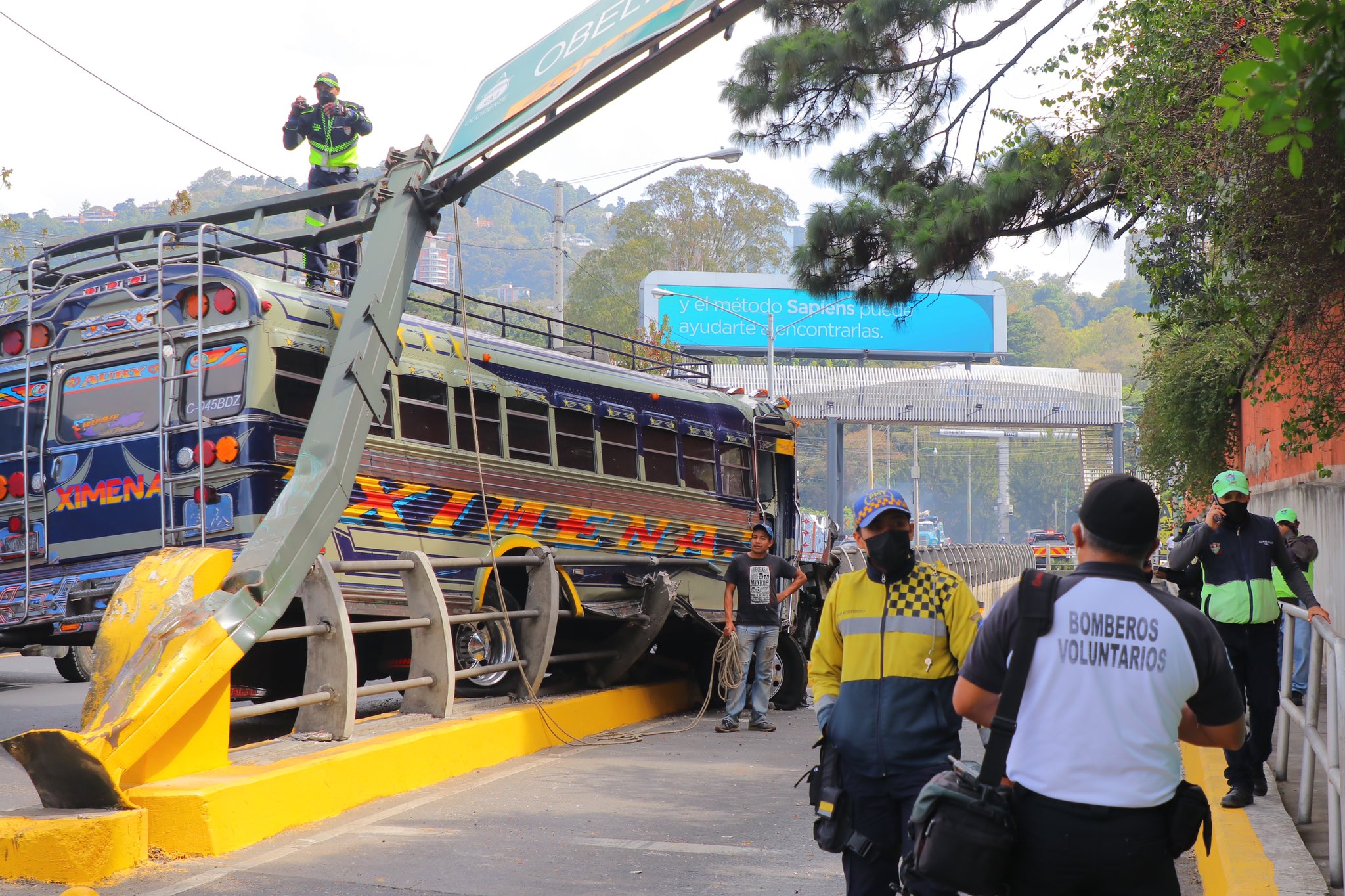 accidente de bus extraurbano en zona 10